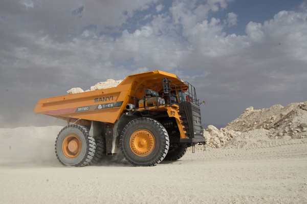 17 Sany Mining Trucks Used at Tunisian Phosphate Mines