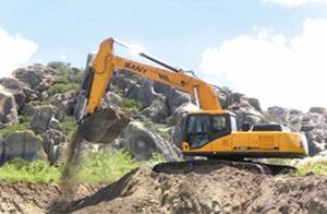 Excavator SANY dalam operasi pertambangan