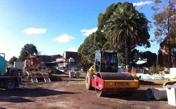 معدات الثقيلة ساني شاركت في المشروع في أستراليا