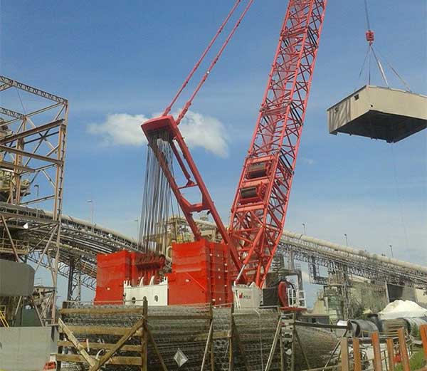 SANY 750t grue sur chenilles participe à la construction en Colombie