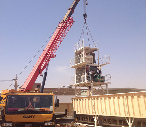 SANY 25t grue mobile installe une Centrale à béton au Soudan